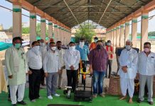 नाफेड अंतर्गत आधारभूत किंमत योजनेच्या उडीद, मुग व सोयोबीन खरेदी केंद्राचा आ. आकाशदादा फुंडकर यांच्याहस्ते शुभारंभ
