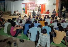 चिंधी (माल) येथे स्वाब संस्थेतर्फे सापां बद्दल मार्गदर्शन कार्यक्रम “आपले जीव वाचवण्याकरता नागमोत्याकडे (मांत्रिक) न जाता दवाखान्यातच जाऊन उपचार करा” –