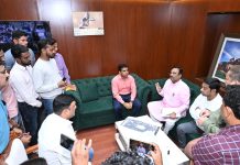 आ. सुधीर मुनगंटीवार यांच्या पुढाकारामुळे खेळाडूंच्या क्रीडांगणाचा मार्ग मोकळा क्रीडांगण कायम राहणार – बैठकीत महत्वपूर्ण निर्णय