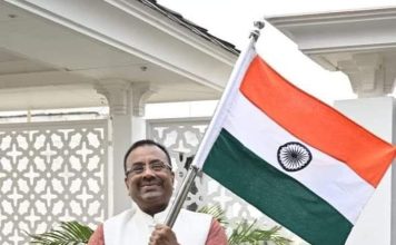‘मिशन सिंदूर’च्या यशानंतर भारतीय सैन्याच्या सन्मानार्थ १८ मे रोजी बल्लारपूरात तिरंगा यात्रा आ. सुधीर मुनगंटीवार यांचे जनतेला उत्स्फूर्त सहभागी होण्याचे आवाहन