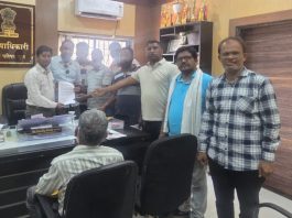 नप चे बंद जलतरण तलाव सुरू करा- जलतरण संघटनेची मागणी विद्यार्थ्यांच्या सुट्ट्यांमध्येही दुर्लक्षित आहे जलतरण तलाव